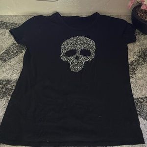 Skull T